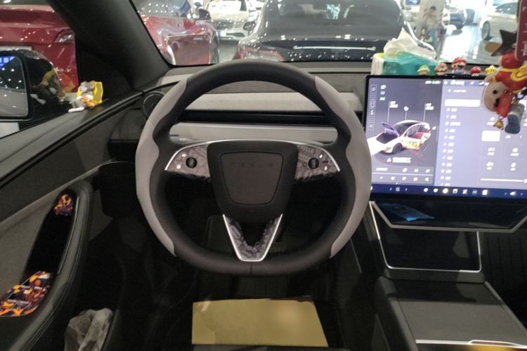 Used Tesla Model Y 2026 Rear-Drive Model Steering Wheel