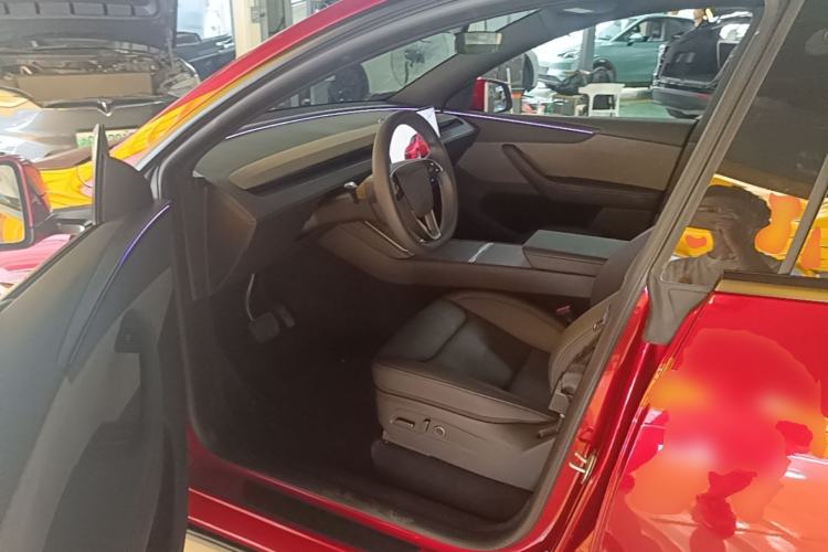 Used Tesla Model Y 2026 Model Long-Range Rear-Wheel-Drive Version Driver Seat