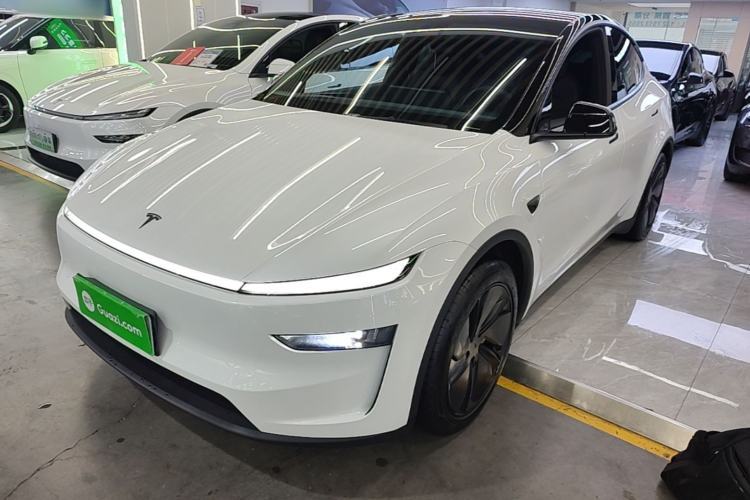 Tesla Model Y 2026 Rear-Drive Model с пробегом Guazi used car, China used car export, Used car for sale, Used cars, Cheapest cars for sale