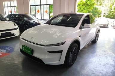Used Tesla Model Y 2026 Facelifted Long-Range Rear-Drive Model