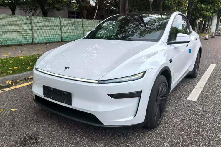 Used Tesla Model Y 2026 Rear-Drive Model Guazi used car, China used car export, Used car for sale, Used cars, Cheapest cars for sale