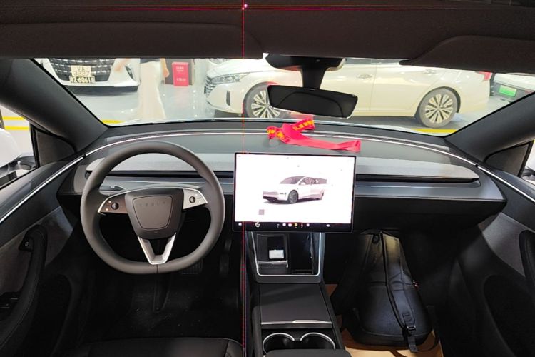 Used Tesla Model Y 2026 Rear-Drive Model Audio And AC Panel
