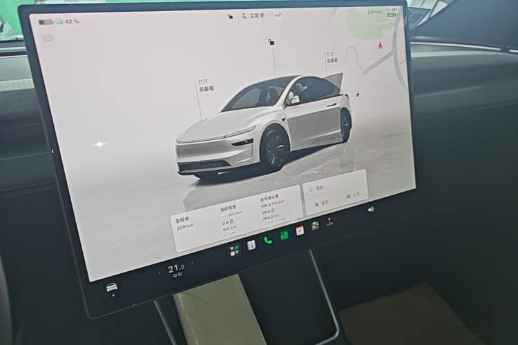 Used Tesla Model Y 2026 Rear-Drive Model Audio And AC Panel
