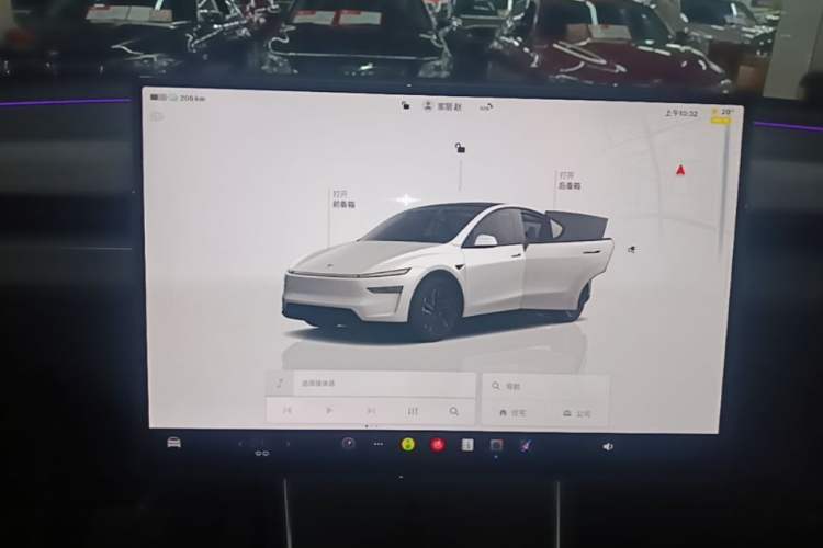 Used Tesla Model Y 2026 Rear-Drive Model Audio And AC Panel