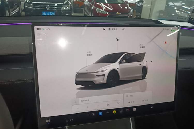 Used Tesla Model Y 2026 Rear-Drive Model Audio And AC Panel