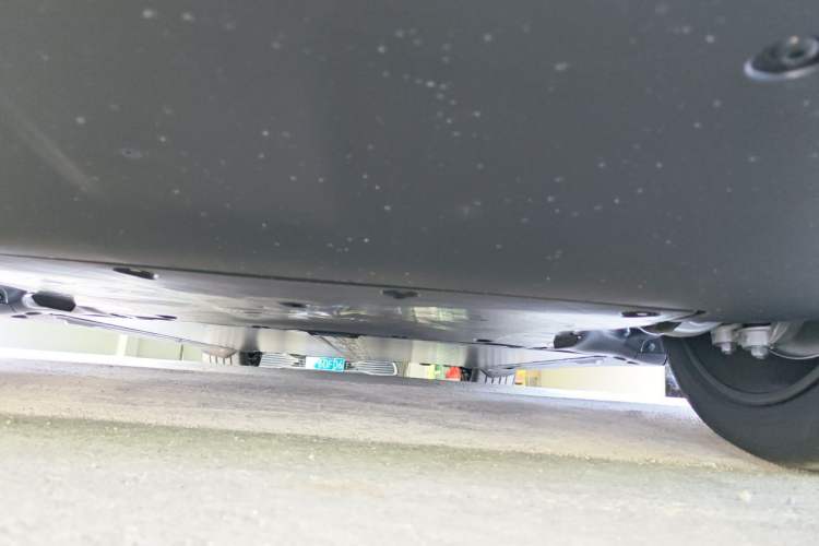 Used Tesla Model Y 2026 Rear-Drive Model Chassis Front