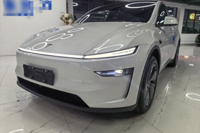 Used Tesla Model Y 2026 Facelifted Long-Range Rear-Drive Model