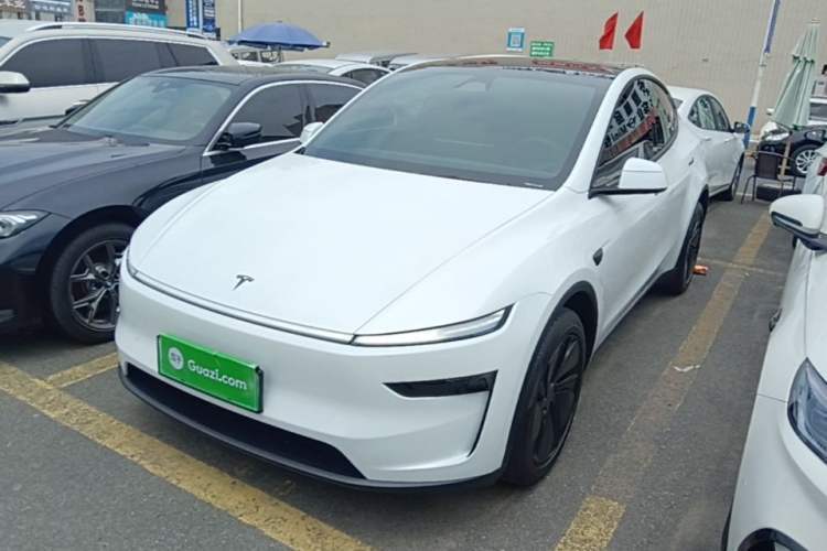 Used Tesla Model Y 2026 Facelifted Long-Range Rear-Drive Model Guazi used car, China used car export, Used car for sale, Used  cars, Cheapest cars for sale
