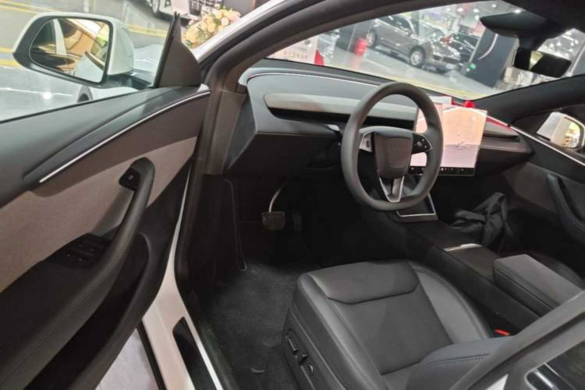 Used Tesla Model Y 2026 Rear-Drive Model Driver Seat
