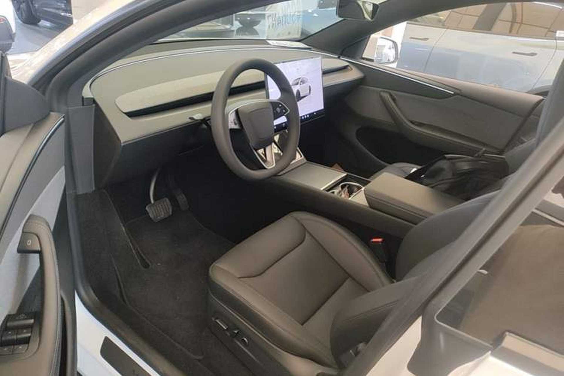 Used Tesla Model Y 2026 Rear-Drive Model Driver Seat