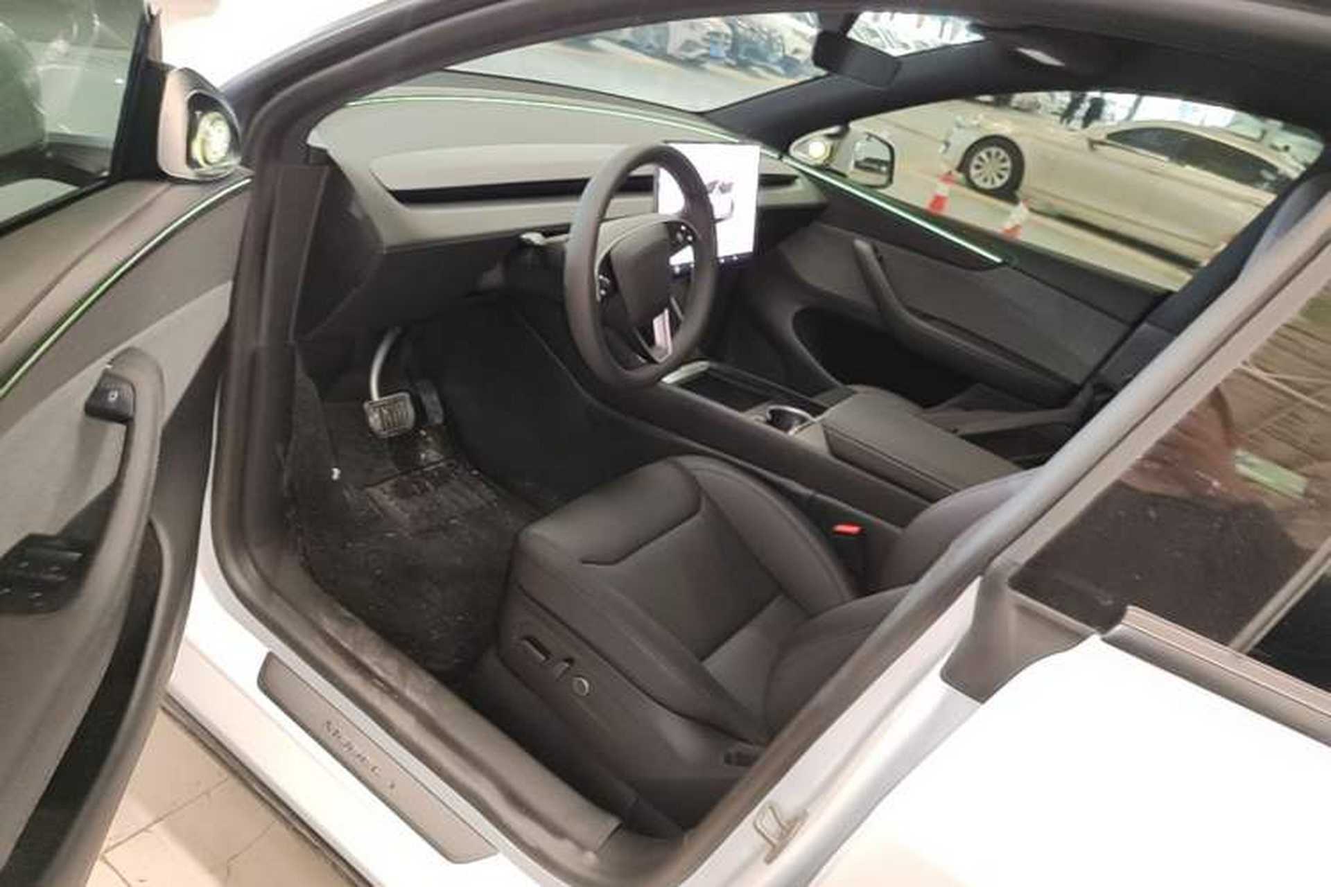 Used Tesla Model Y 2026 Rear-Drive Model Driver Seat
