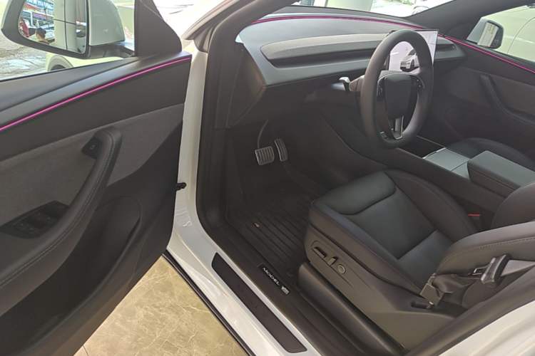 Used Tesla Model Y 2026 Rear-Drive Model Driver Seat