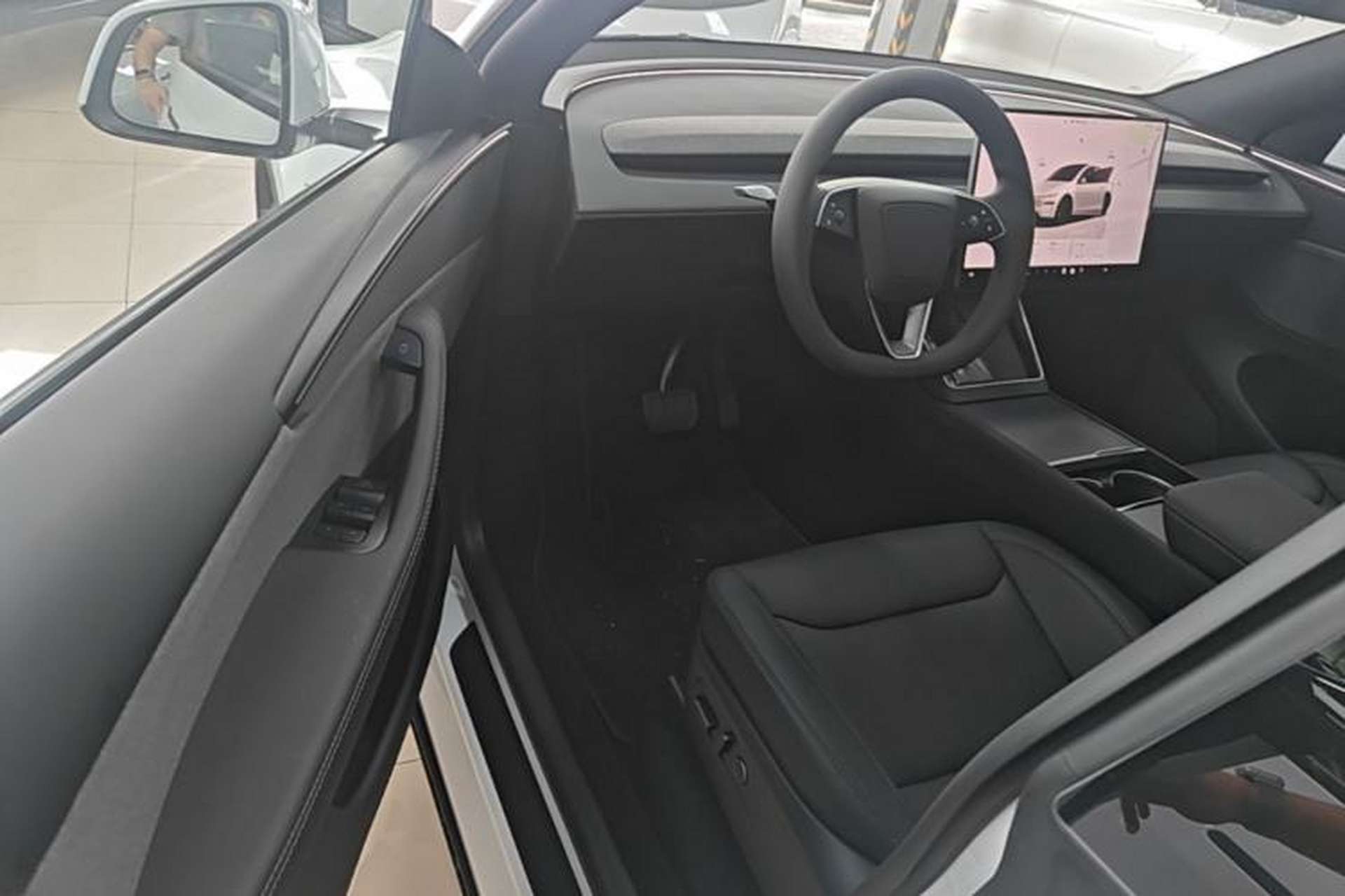 Used Tesla Model Y 2026 Rear-Drive Model Driver Seat