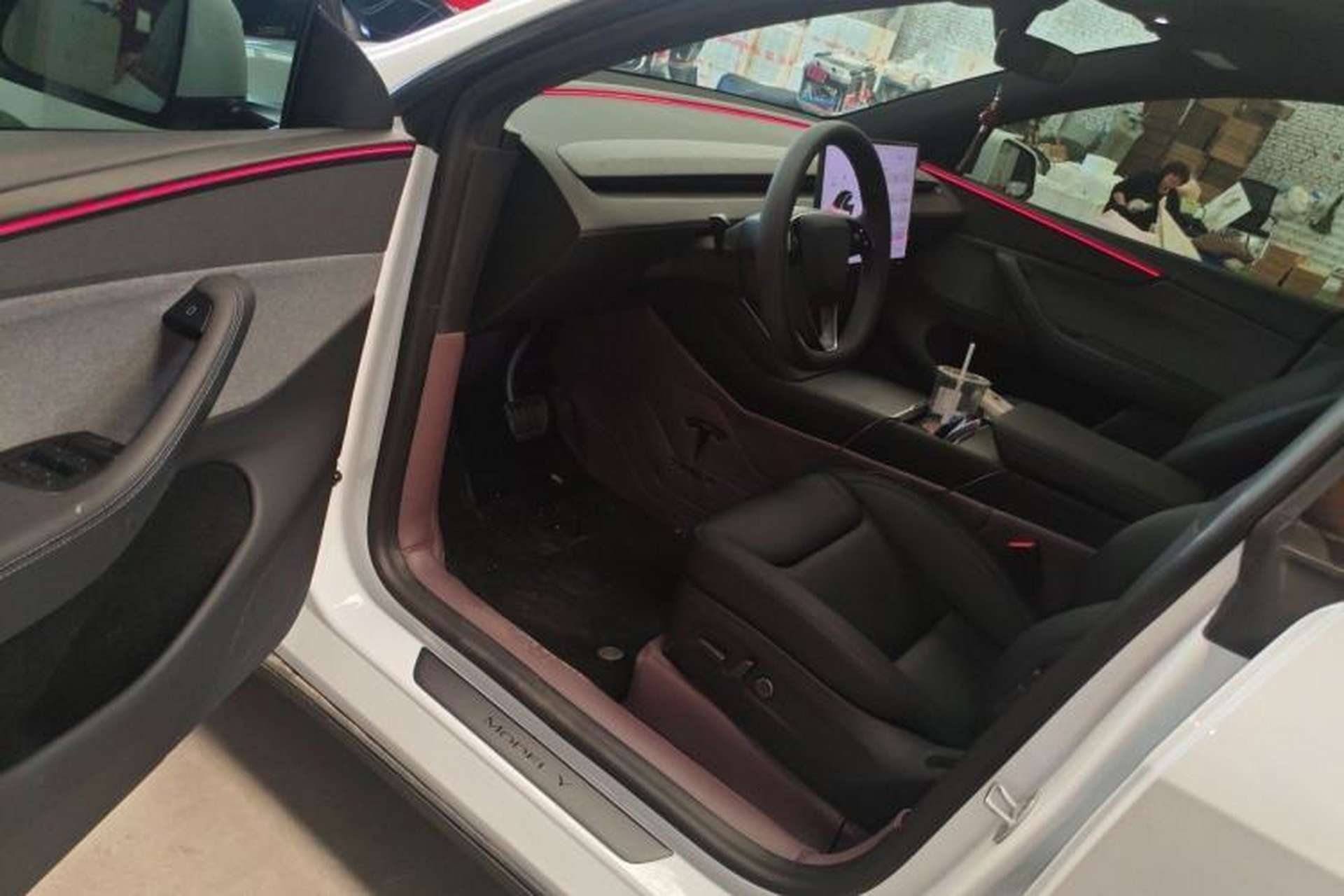Used Tesla Model Y 2026 Facelifted Long-Range Rear-Drive Model Driver Seat