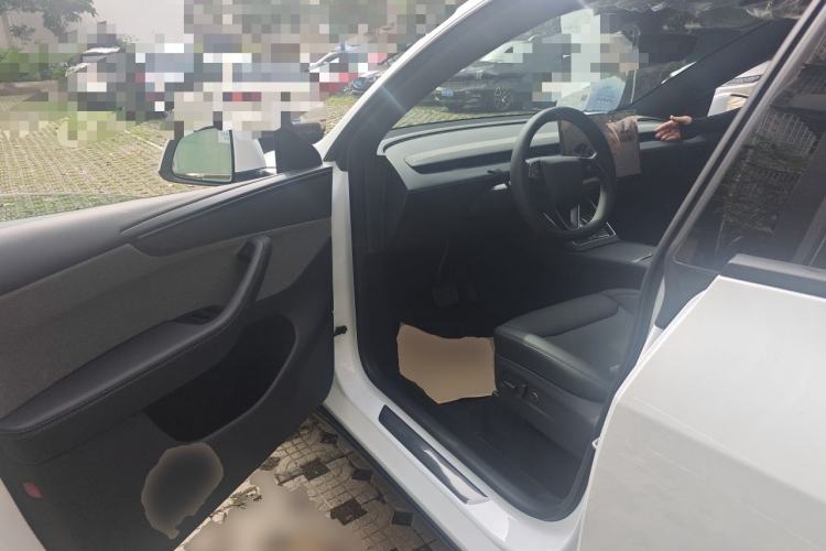 Used Tesla Model Y 2026 Model Long-Range Rear-Wheel-Drive Version Driver Seat