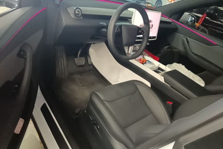 Used Tesla Model Y 2026 Model Long-Range Rear-Wheel-Drive Version Driver Seat