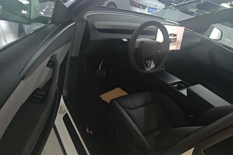 Used Tesla Model Y 2026 Rear-Drive Model Driver Seat