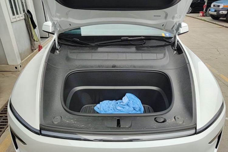 Used Tesla Model Y 2026 Model Long-Range Rear-Wheel-Drive Version Engine Bay
