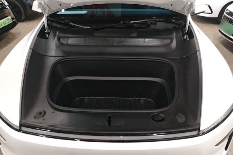 Used Tesla Model Y 2026 Model Long-Range Rear-Wheel-Drive Version Engine Bay