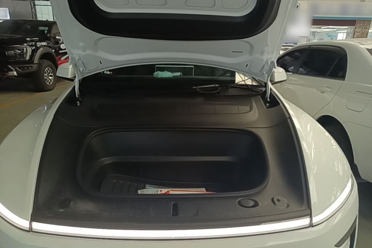 Used Tesla Model Y 2026 Model Long-Range Rear-Wheel-Drive Version Engine Bay