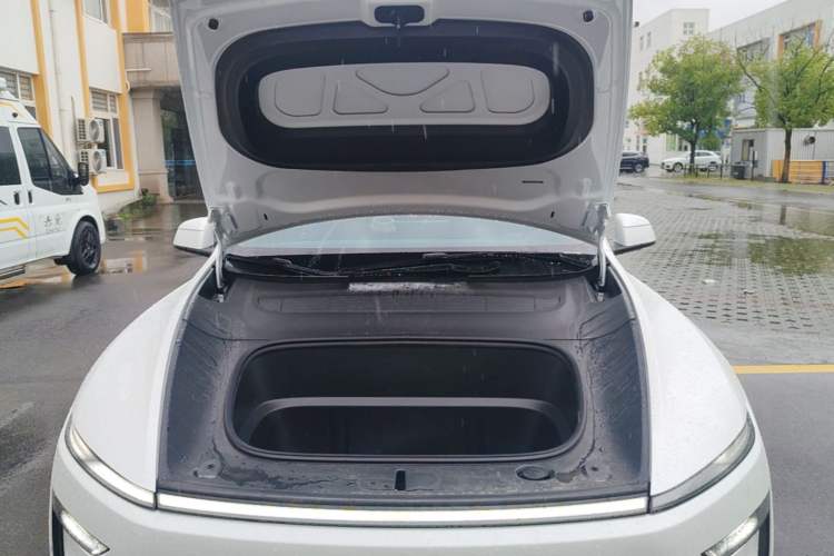 Used Tesla Model Y 2026 Model Long-Range Rear-Wheel-Drive Version Engine Bay