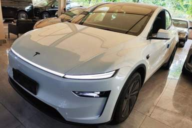 Used Tesla Model Y 2026 Rear-Drive Model