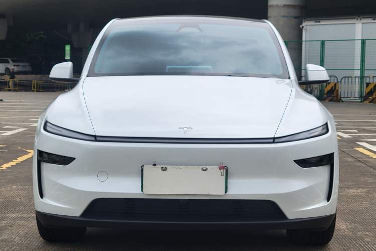 Used Tesla Model Y 2026 Model Long-Range Rear-Wheel-Drive Version Exterior 1
