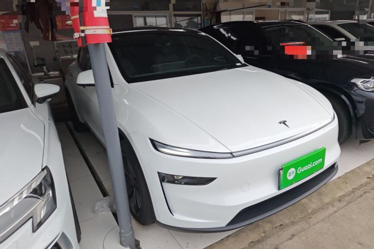 Used Tesla Model Y 2026 Rear-Drive Model Exterior 1