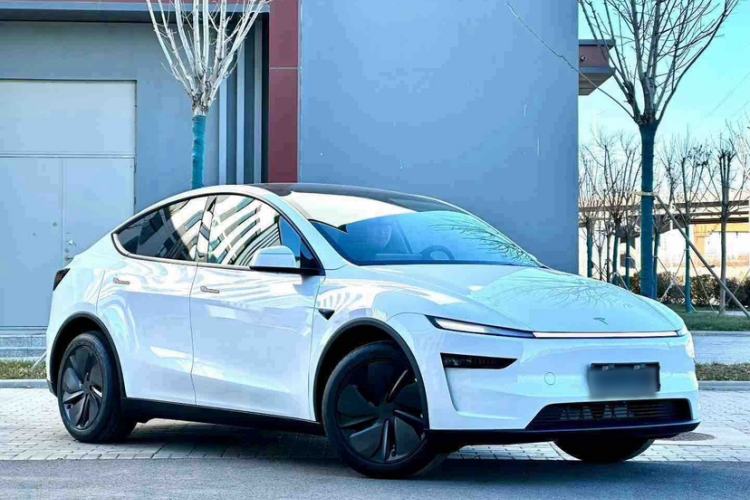 Used Tesla Model Y 2026 Rear-Drive Model Exterior 1