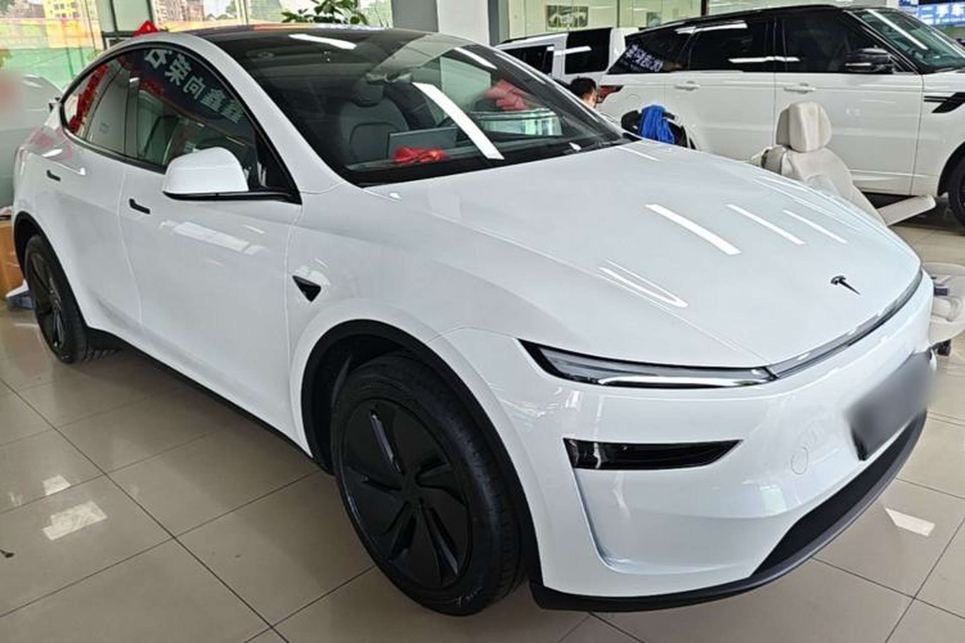 Used Tesla Model Y 2026 Rear-Drive Model Exterior 1