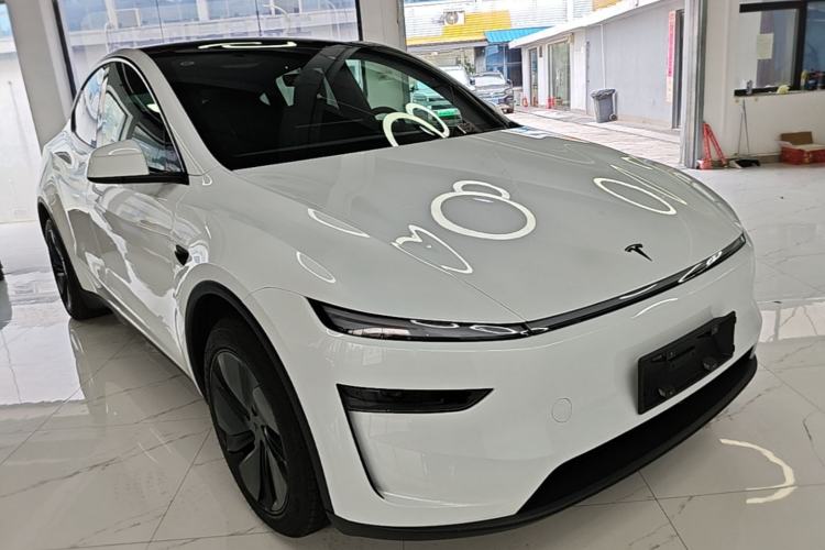 Used Tesla Model Y 2026 Rear-Drive Model Exterior 1