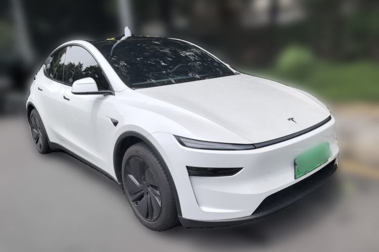 Used Tesla Model Y 2026 Rear-Drive Model Exterior 2