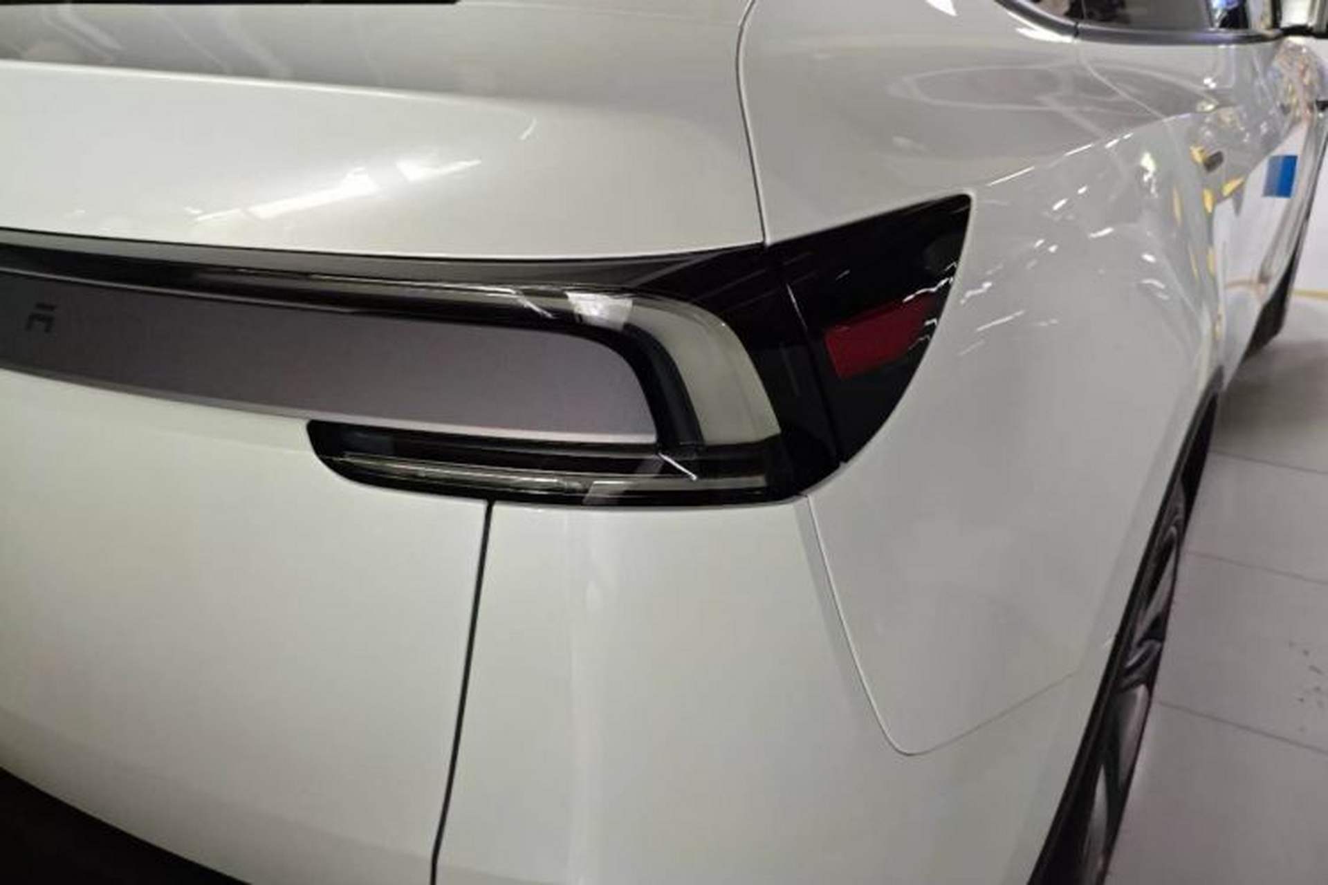Used Tesla Model Y 2026 Rear-Drive Model Exterior 3