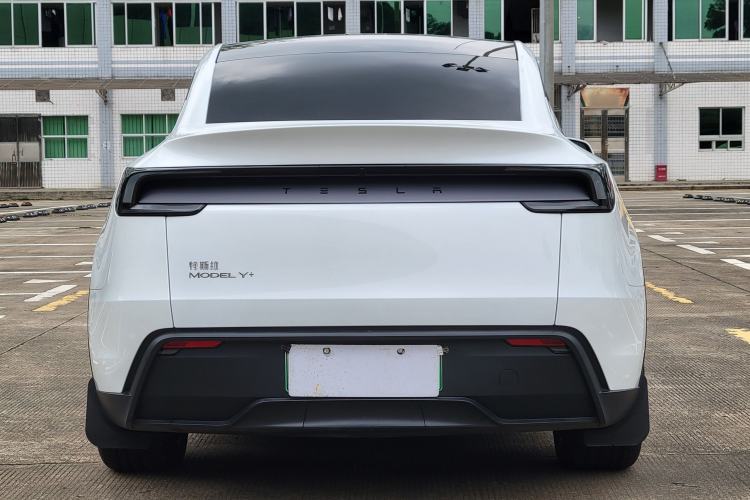 Used Tesla Model Y 2026 Model Long-Range Rear-Wheel-Drive Version Exterior 6