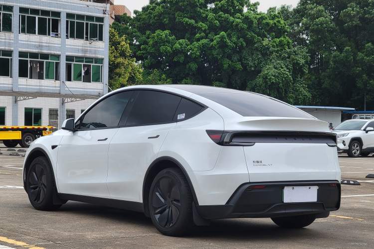 Used Tesla Model Y 2026 Model Long-Range Rear-Wheel-Drive Version Exterior 7