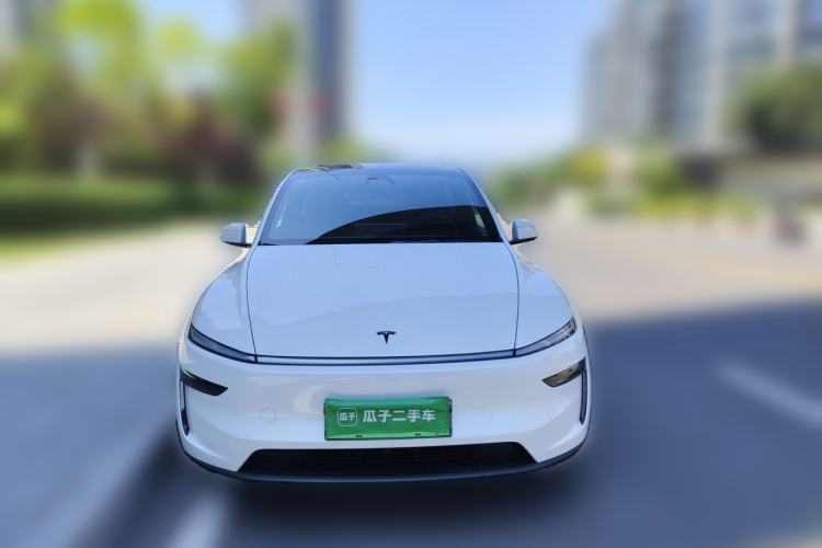 Used Tesla Model Y 2026 Long-Range All-Wheel-Drive Model Front