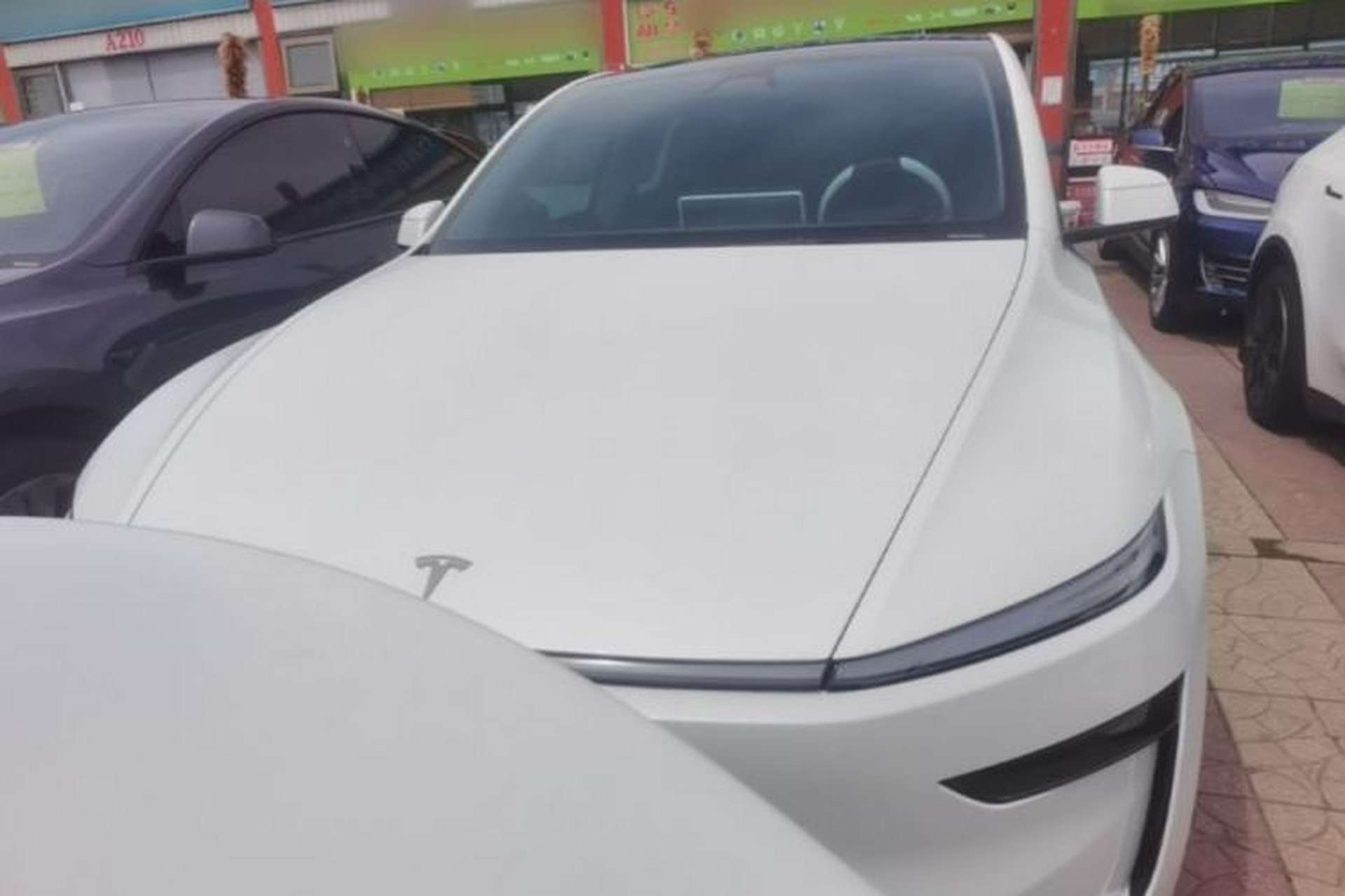 Used Tesla Model Y 2026 Model Long-Range Rear-Wheel-Drive Version Front