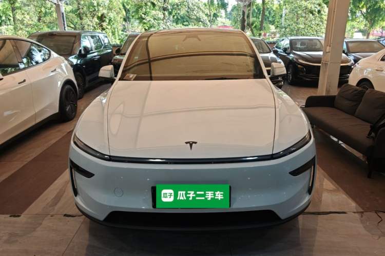 Used Tesla Model Y 2026 Rear-Drive Model Front
