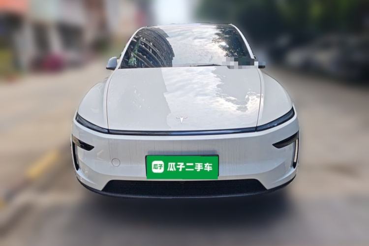Used Tesla Model Y 2026 Rear-Drive Model Front