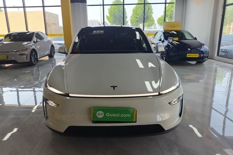 Used Tesla Model Y 2026 Long-Range All-Wheel-Drive Model Front