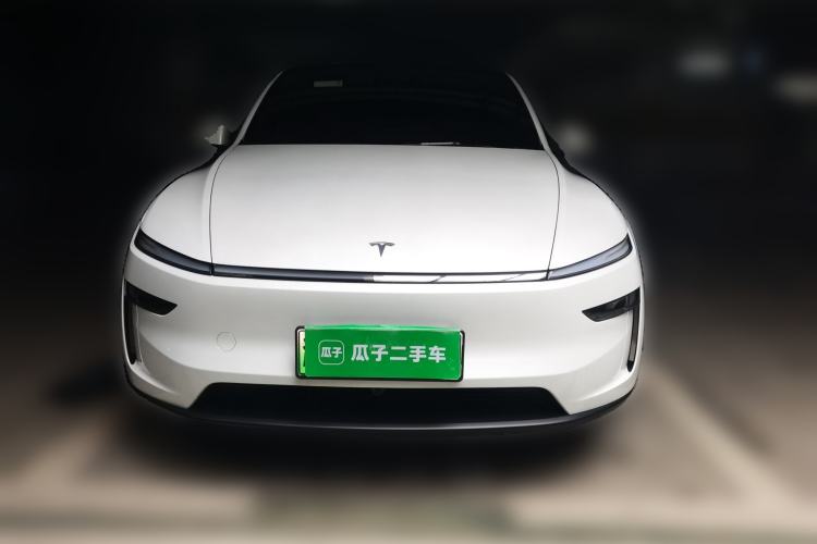 Used Tesla Model Y 2026 Model Long-Range Rear-Wheel-Drive Version Front