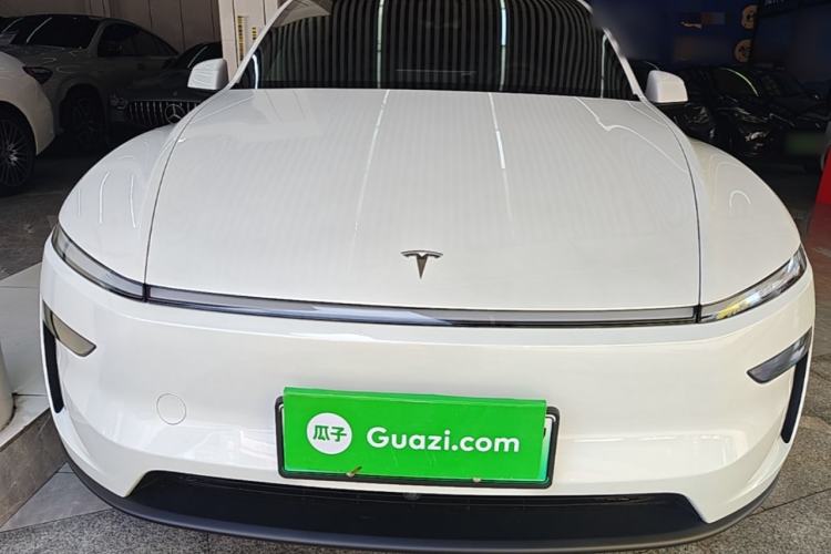 Used Tesla Model Y 2026 Rear-Drive Model Front