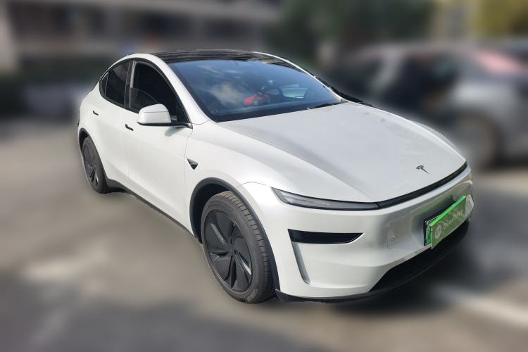 Used Tesla Model Y 2026 Model Long-Range Rear-Wheel-Drive Version Front Right 45 Deg