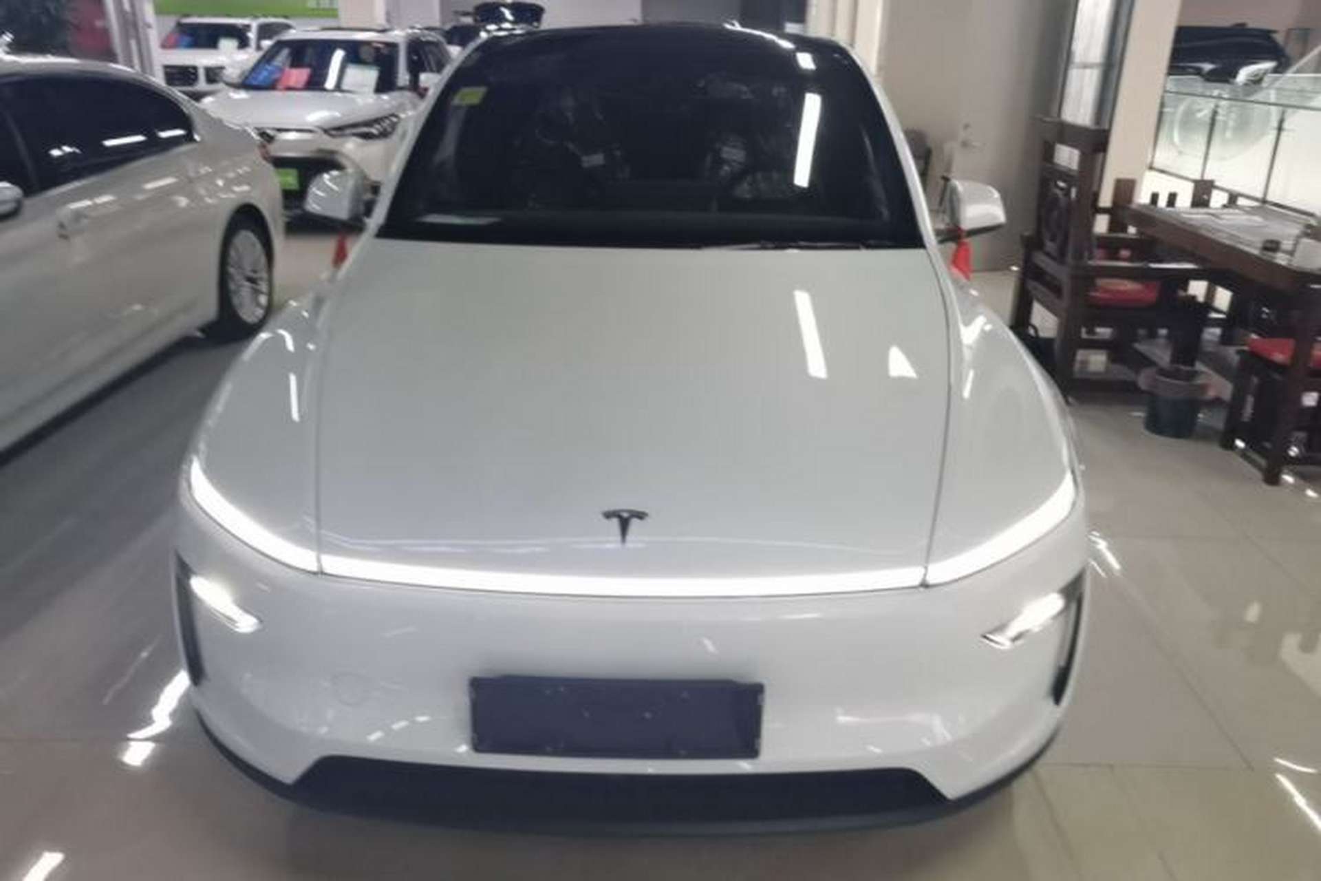 Used Tesla Model Y 2026 Rear-Drive Model Front
