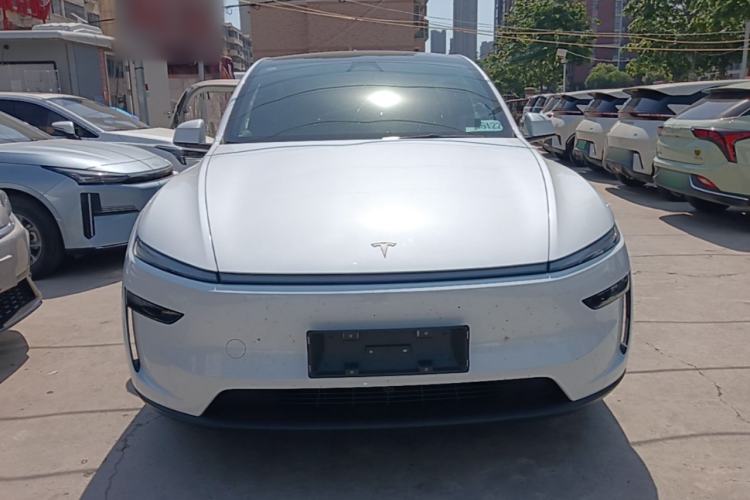 Used Tesla Model Y 2026 Rear-Drive Model Front