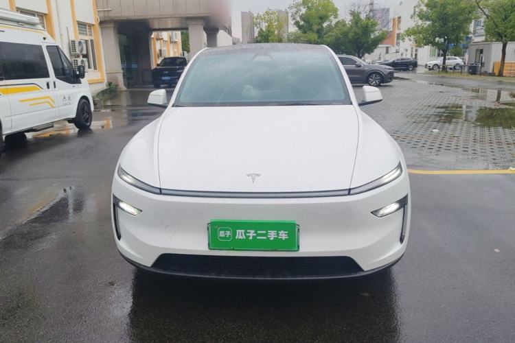 Used Tesla Model Y 2026 Model Long-Range Rear-Wheel-Drive Version Front