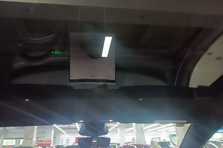 Used Tesla Model Y 2026 Rear-Drive Model Headliner