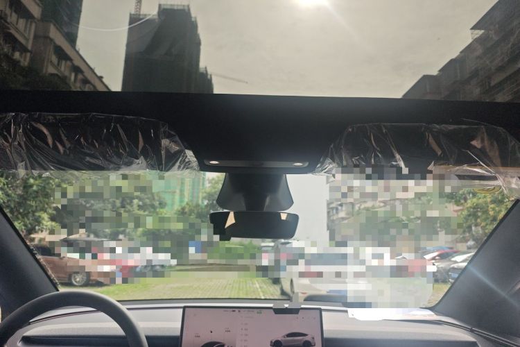 Used Tesla Model Y 2026 Model Long-Range Rear-Wheel-Drive Version Headliner