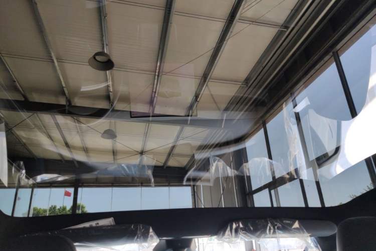 Used Tesla Model Y 2026 Long-Range All-Wheel-Drive Model Headliner