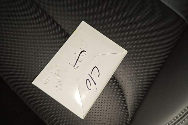Used Tesla Model Y 2026 Rear-Drive Model Interior 1
